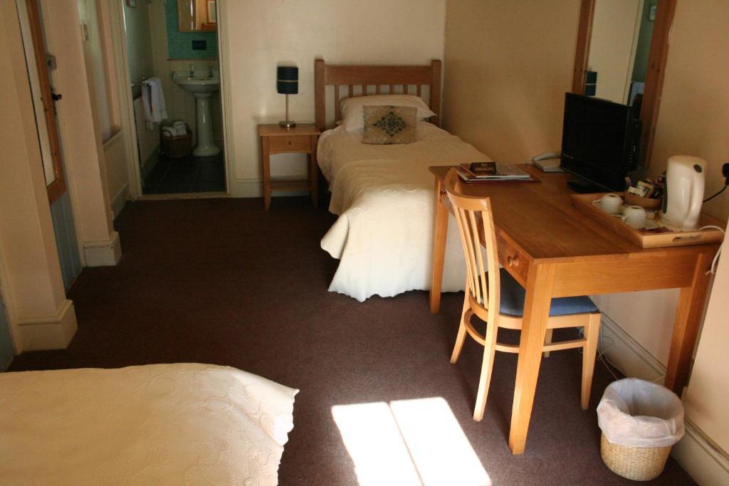 The White Horse Inn Кэнтербари Номер фото